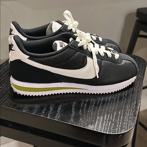 Nike Cortez TXT